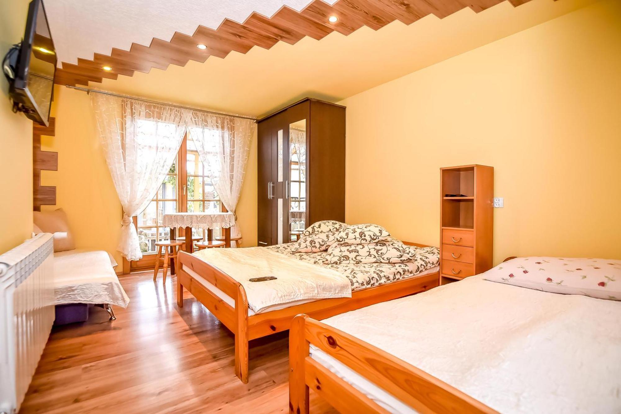 Ciukrowa Chatka Sauna & Jacuzzi Poronin Luaran gambar