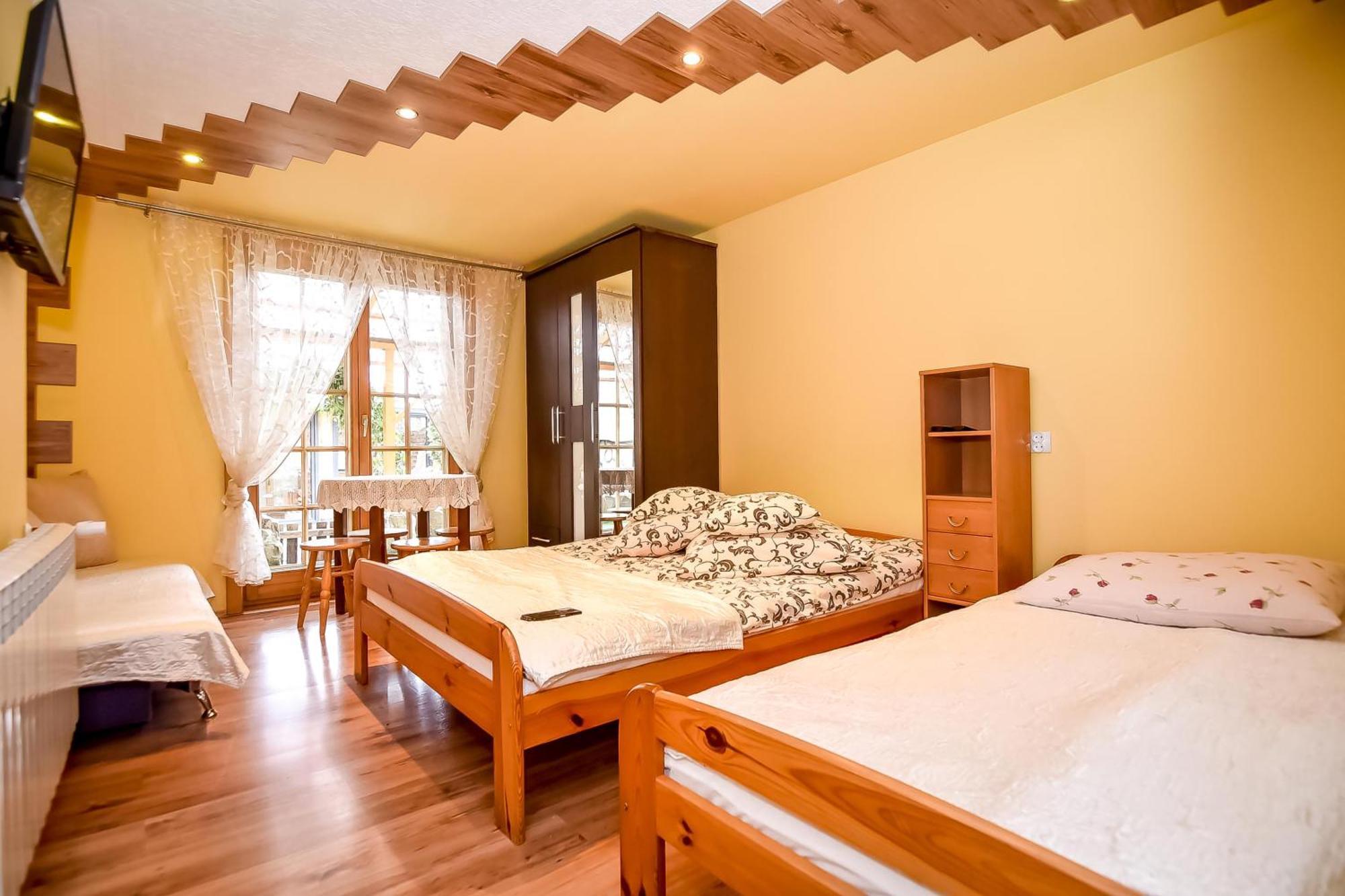 Ciukrowa Chatka Sauna & Jacuzzi Poronin Luaran gambar